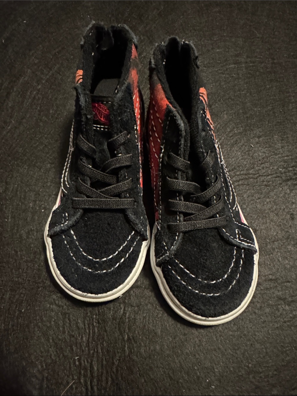 Vans Kids High-Top Sneakers in Black and Red